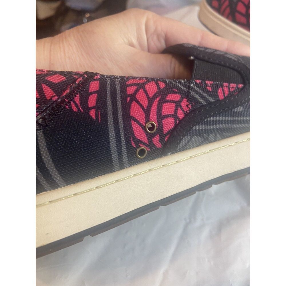 Men's Olukai Pow Wow Hot Pink & Gray Tribal Design Slip On Shoes-Size 10-Rare - Picture 13 of 16